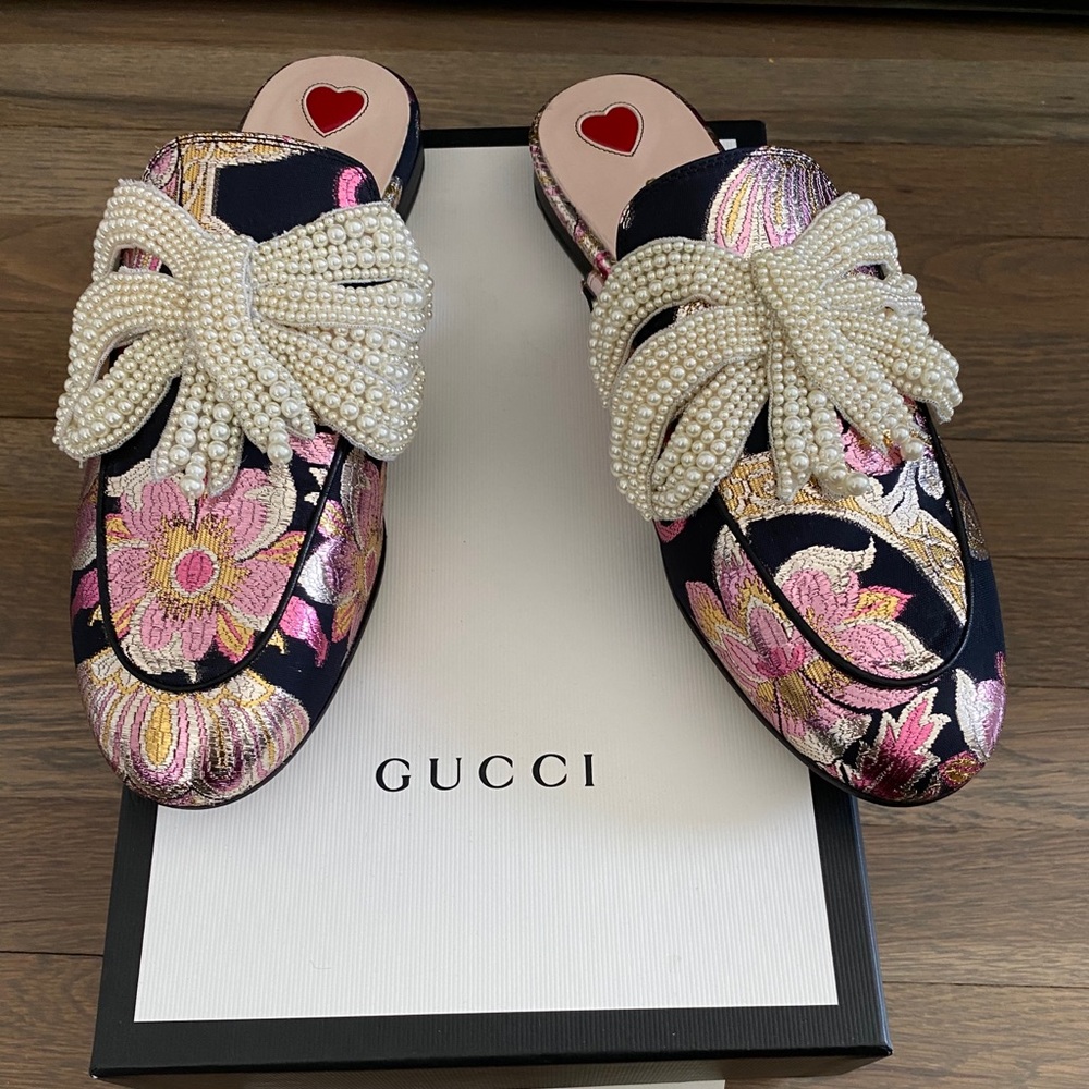 COPY - 100% Authentic Gucci Mules Size 39